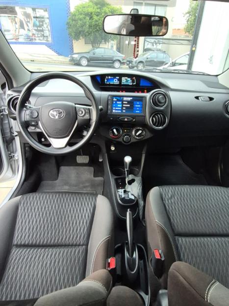 TOYOTA Etios Sedan 1.5 16V 4P FLEX X PLUS AUTOM�TICO, Foto 9