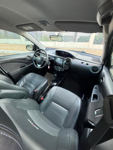 TOYOTA Etios Sedan 1.5 16V 4P FLEX PLATINUM AUTOM�TICO, Foto 10