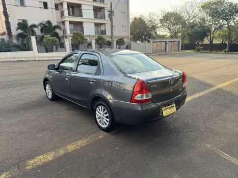 TOYOTA Etios Sedan 1.5 16V 4P FLEX XLS, Foto 5