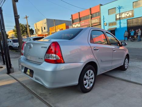 TOYOTA Etios Sedan 1.5 16V 4P FLEX XS AUTOM�TICO, Foto 4