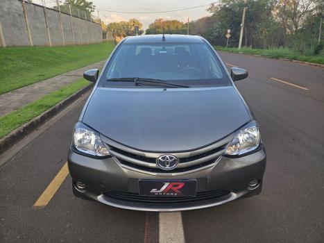 TOYOTA Etios Sedan 1.5 16V 4P FLEX X, Foto 2