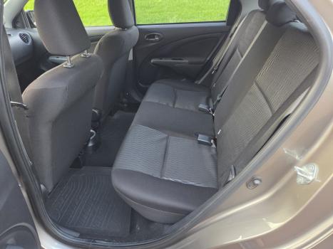TOYOTA Etios Sedan 1.5 16V 4P FLEX X, Foto 10