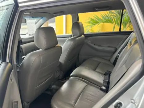 TOYOTA Fielder 1.8 16V 4P AUTOMÁTICO, Foto 4