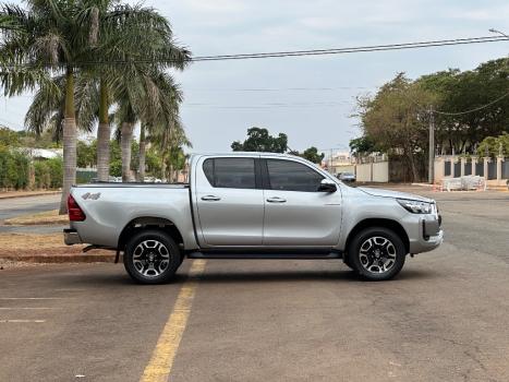 TOYOTA Hilux Caminhonete 2.8 16V SRV 4X4 DIESEL CABINE DUPLA AUTOMTICO, Foto 2