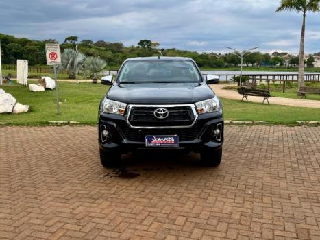 TOYOTA Hilux Caminhonete 2.8 16V SRV 4X4 DIESEL CABINE DUPLA AUTOMTICO, Foto 2