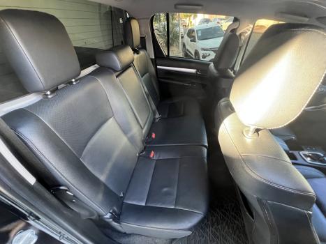 TOYOTA Hilux Caminhonete 2.8 16V SRX 4X4 TURBO DIESEL CABINE DUPLA AUTOMTICO, Foto 9