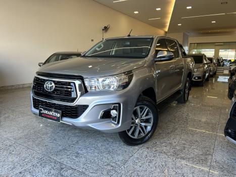 TOYOTA Hilux Caminhonete 2.7 16V 4P SRV FLEX CABINE DUPLA AUTOMTICO, Foto 3