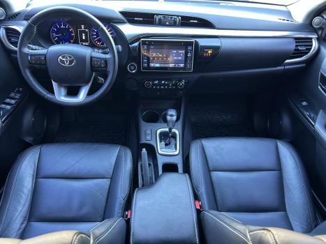 TOYOTA Hilux Caminhonete 2.7 16V 4P SRV FLEX CABINE DUPLA AUTOMTICO, Foto 7