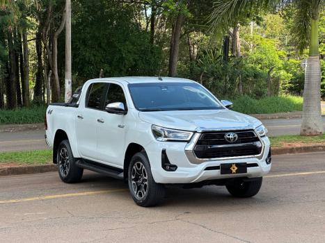 TOYOTA Hilux Caminhonete 2.8 16V SRX 4X4 DIESEL CABINE DUPLA AUTOMTICO, Foto 2