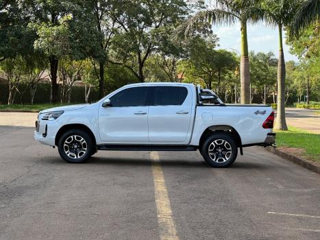 TOYOTA Hilux Caminhonete 2.8 16V SRX 4X4 DIESEL CABINE DUPLA AUTOMTICO, Foto 5
