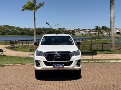 TOYOTA Hilux Caminhonete 2.7 16V 4P SR FLEX CABINE DUPLA AUTOMTICO, Foto 2