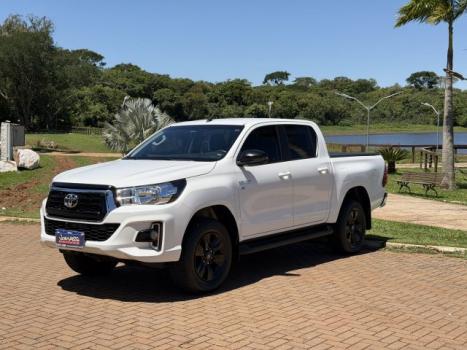 TOYOTA Hilux Caminhonete 2.7 16V 4P SR FLEX CABINE DUPLA AUTOMTICO, Foto 3