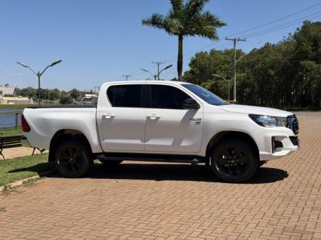 TOYOTA Hilux Caminhonete 2.7 16V 4P SR FLEX CABINE DUPLA AUTOMTICO, Foto 4