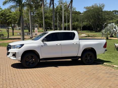 TOYOTA Hilux Caminhonete 2.7 16V 4P SR FLEX CABINE DUPLA AUTOMTICO, Foto 5