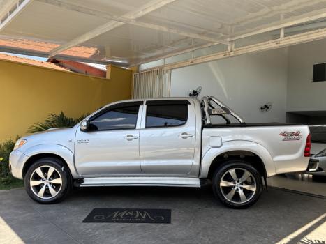 TOYOTA Hilux Caminhonete 3.0 4P 4X4 SRV TURBO DIESEL CABINE DUPLA, Foto 8