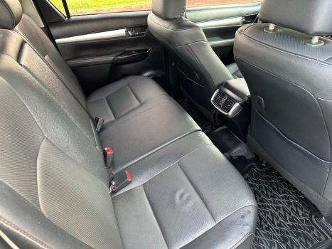 TOYOTA Hilux Caminhonete 2.8 16V SRX 4X4 DIESEL CABINE DUPLA AUTOMTICO, Foto 14