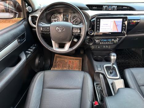TOYOTA Hilux Caminhonete 2.8 16V SRX 4X4 DIESEL CABINE DUPLA AUTOMTICO, Foto 15