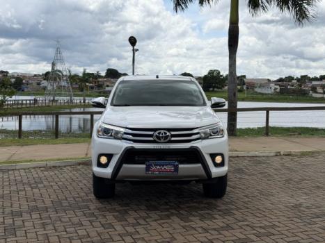 TOYOTA Hilux Caminhonete 2.8 16V SRX 4X4 DIESEL CABINE DUPLA AUTOMTICO, Foto 2