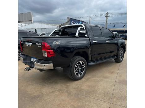 TOYOTA Hilux Caminhonete 2.8 16V SRV 4X4 DIESEL CABINE DUPLA AUTOM�TICO, Foto 5
