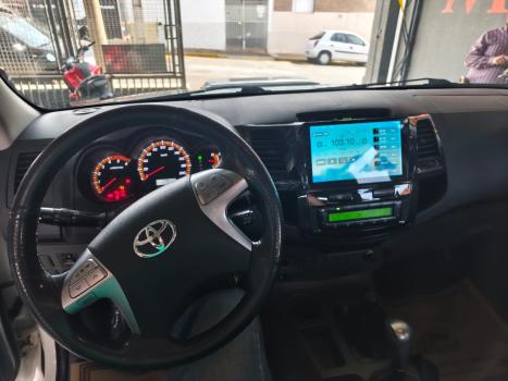 TOYOTA Hilux Caminhonete 3.0 4P 4X4 SRV TURBO DIESEL CABINE DUPLA AUTOM�TICO, Foto 7