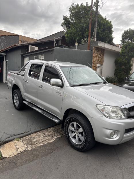 TOYOTA Hilux Caminhonete 2.5 16V 4P 4X4 TURBO DIESEL CABINE DUPLA, Foto 1