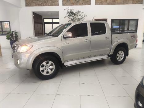 TOYOTA Hilux Caminhonete 3.0 16V 4P 4X4 SRV TURBO DIESEL CABINE DUPLA AUTOM�TICO, Foto 19