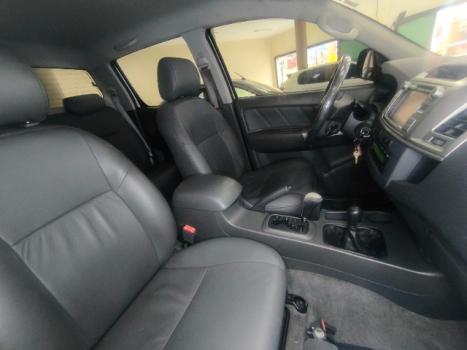 TOYOTA Hilux Caminhonete 3.0 16V 4P 4X4 SRV TURBO DIESEL CABINE DUPLA AUTOM�TICO, Foto 28