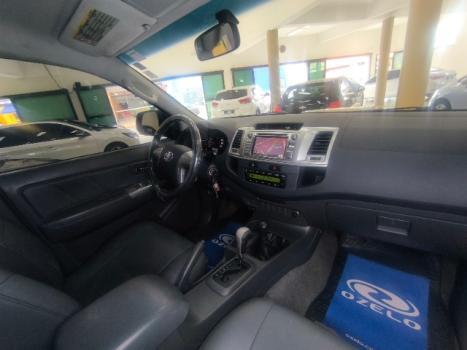 TOYOTA Hilux Caminhonete 3.0 16V 4P 4X4 SRV TURBO DIESEL CABINE DUPLA AUTOM�TICO, Foto 30
