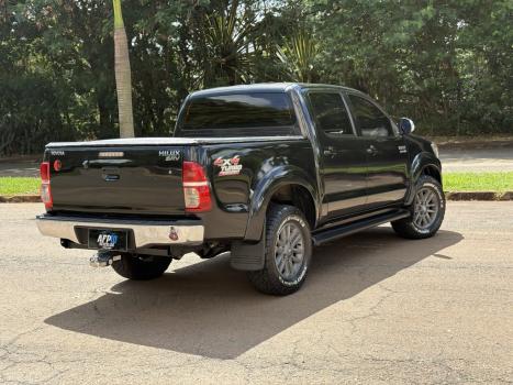 TOYOTA Hilux Caminhonete 3.0 16V 4P 4X4 SRV TURBO DIESEL, Foto 4