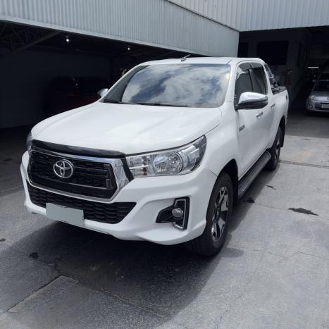 TOYOTA Hilux Caminhonete 2.8 16V SRX 4X4 TURBO DIESEL CABINE DUPLA AUTOM�TICO, Foto 3