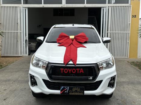 TOYOTA Hilux Caminhonete 2.8 16V  LOW M4FD 4X4 TURBO DIESEL CABINE DUPLA, Foto 2