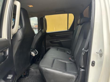 TOYOTA Hilux Caminhonete 2.8 16V  LOW M4FD 4X4 TURBO DIESEL CABINE DUPLA, Foto 5