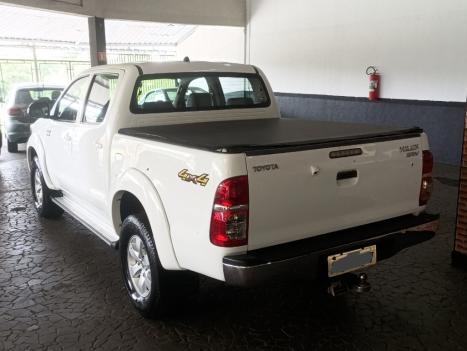 TOYOTA Hilux Caminhonete 2.7 16V 4P SRV FLEX 4X4  CABINE DUPLA AUTOM�TICO, Foto 2