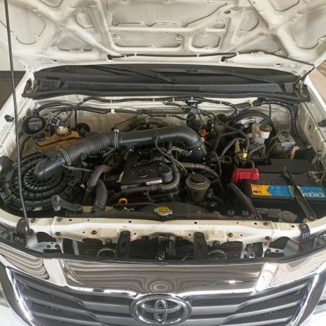 TOYOTA Hilux Caminhonete 2.7 16V 4P SRV FLEX 4X4  CABINE DUPLA AUTOM�TICO, Foto 6