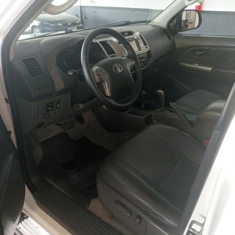 TOYOTA Hilux Caminhonete 2.7 16V 4P SRV FLEX 4X4  CABINE DUPLA AUTOM�TICO, Foto 8