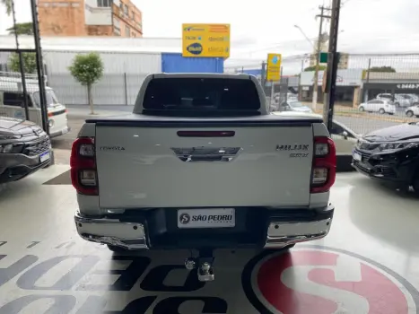 TOYOTA Hilux Caminhonete 2.8 16V SRX 4X4 TURBO DIESEL CABINE DUPLA AUTOM�TICO, Foto 7