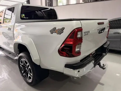 TOYOTA Hilux Caminhonete 2.8 16V SRX PLUS 4X4 TURBO DIESEL CABINE DUPLA AUTOM�TICO, Foto 7