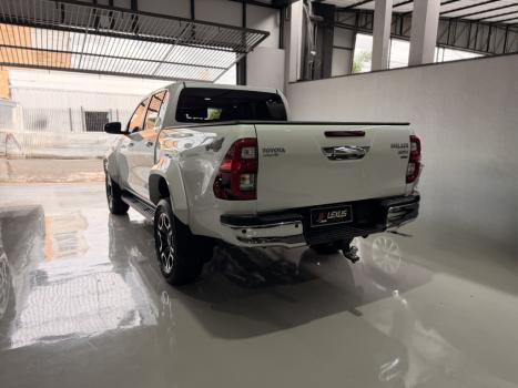 TOYOTA Hilux Caminhonete 2.8 16V SRX PLUS 4X4 TURBO DIESEL CABINE DUPLA AUTOM�TICO, Foto 10