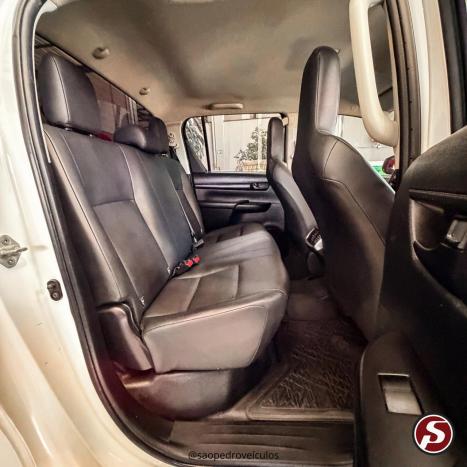 TOYOTA Hilux Caminhonete 2.8 16V SRV 4X4 DIESEL CABINE DUPLA AUTOM�TICO, Foto 13