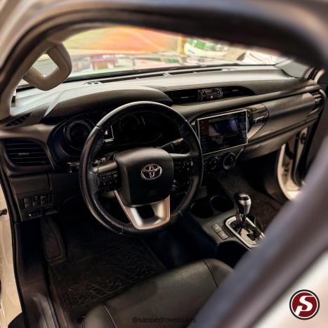 TOYOTA Hilux Caminhonete 2.8 16V SRV 4X4 DIESEL CABINE DUPLA AUTOM�TICO, Foto 15