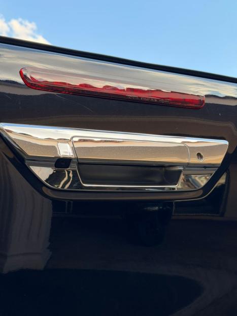 TOYOTA Hilux Caminhonete 2.7 16V 4P SRV FLEX 4X4  CABINE DUPLA AUTOM�TICO, Foto 3