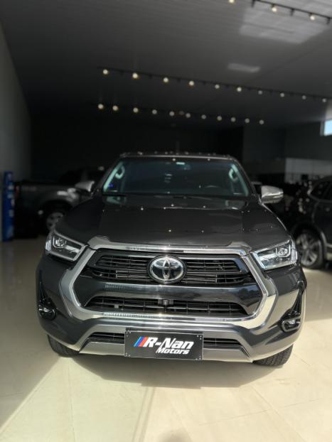 TOYOTA Hilux Caminhonete 2.8 16V SRX 4X4 TURBO DIESEL CABINE DUPLA AUTOM�TICO, Foto 3