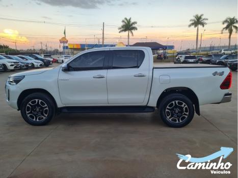 TOYOTA Hilux Caminhonete 2.8 16V SRX 4X4 DIESEL CABINE DUPLA AUTOM�TICO, Foto 8