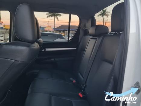 TOYOTA Hilux Caminhonete 2.8 16V SRX 4X4 DIESEL CABINE DUPLA AUTOM�TICO, Foto 9