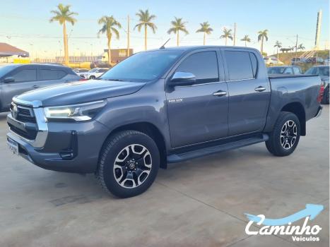 TOYOTA Hilux Caminhonete 2.8 16V SRX 4X4 DIESEL CABINE DUPLA AUTOM�TICO, Foto 1