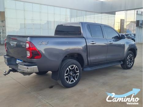 TOYOTA Hilux Caminhonete 2.8 16V SRX 4X4 DIESEL CABINE DUPLA AUTOM�TICO, Foto 5