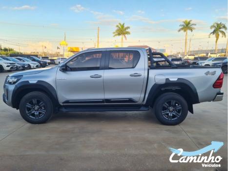 TOYOTA Hilux Caminhonete 2.8 16V 4P SR 4X4 DIESEL CABINE DUPLA AUTOM�TICO, Foto 8