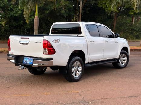 TOYOTA Hilux Caminhonete 2.8 16V 4P SR 4X4 DIESEL CABINE DUPLA AUTOM�TICO, Foto 3