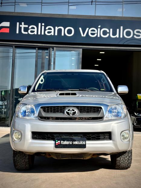 TOYOTA Hilux Caminhonete 3.0 4P 4X4 SRV TURBO DIESEL CABINE DUPLA, Foto 1