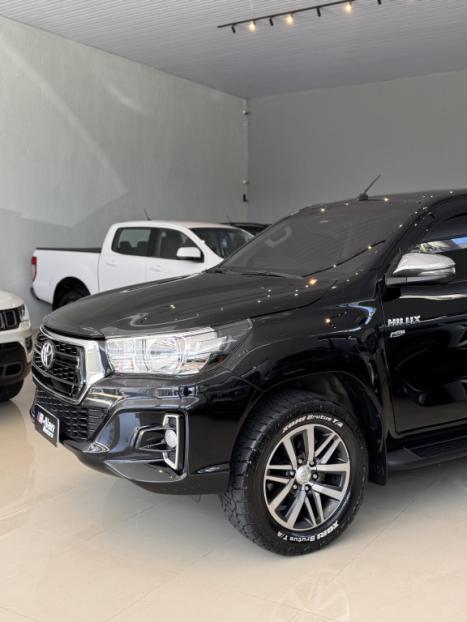 TOYOTA Hilux Caminhonete 2.7 16V 4P SRV FLEX CABINE DUPLA AUTOM�TICO, Foto 3